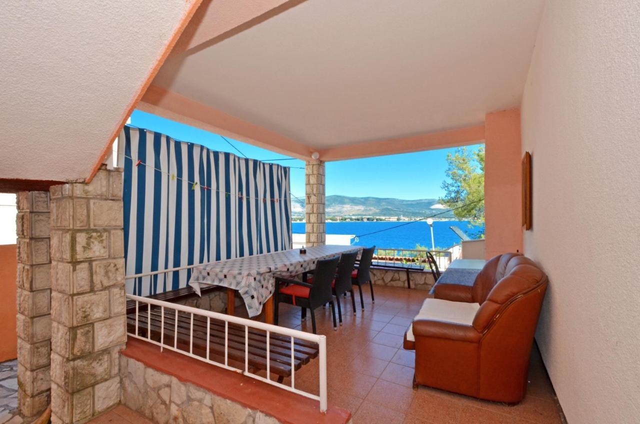 B Apartment With Terrace With The Sea View Trogir Exterior photo